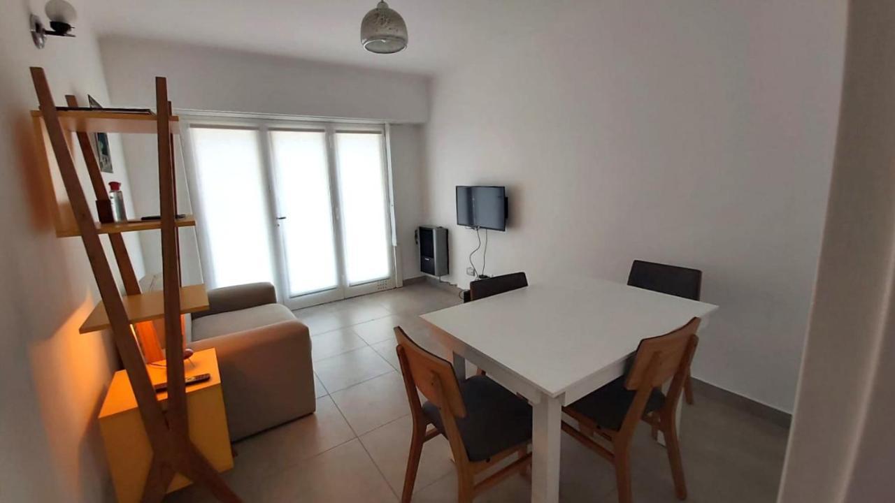 Departamento Luminoso Y Remodelado A Estrenar Zona Alberti