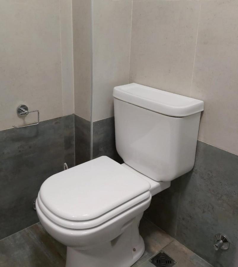 Departamento Luminoso Y Remodelado A Estrenar Zona Alberti Apartamento *